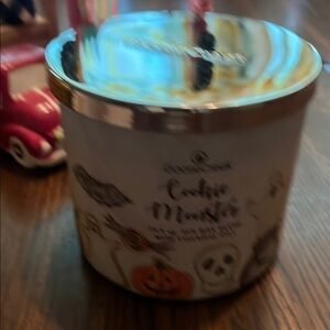 Candle - Cookie Monster Scented Candle by goose creek